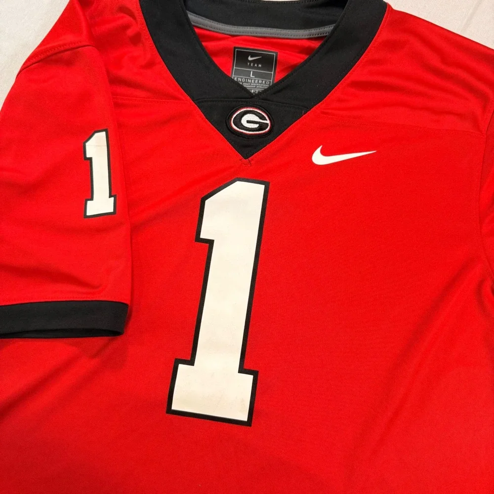 Nike Georgia Bulldogs Football Jersey Mens L Red #1 NCAA Collegiate Sportswear
